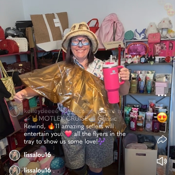 🤘The Motley Cruise April 4th- Blast From The Past - Picture 3 of 12